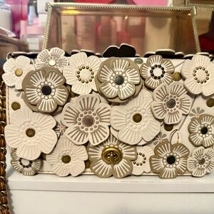 Coach Dinky Tea Rose- Rare-